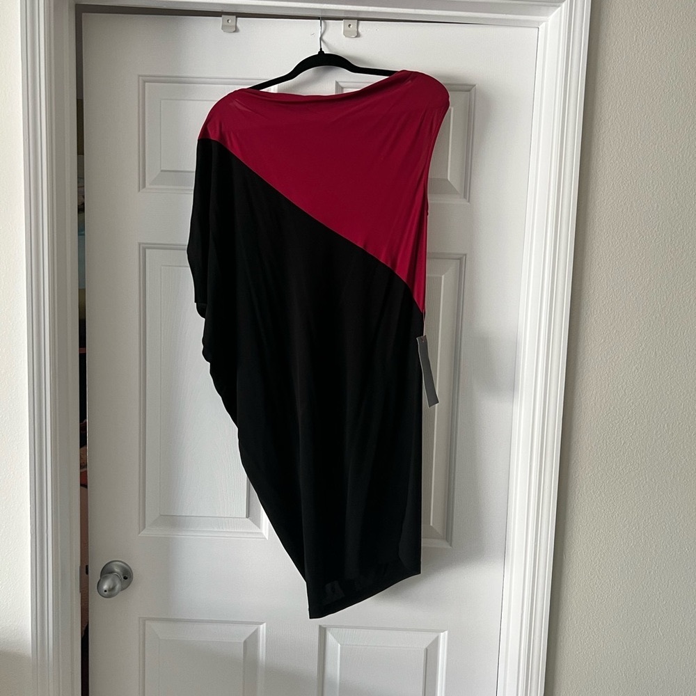 NWT Bebe “Can’t Buy Me Love” Color Block Red and Black Mini Dress-Size Small